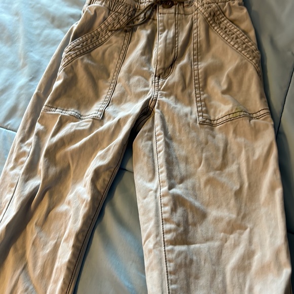 American Eagle, green cargo pants, size 0 women’s - Picture 3 of 7